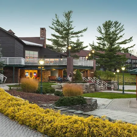 Split Rock Resort-2